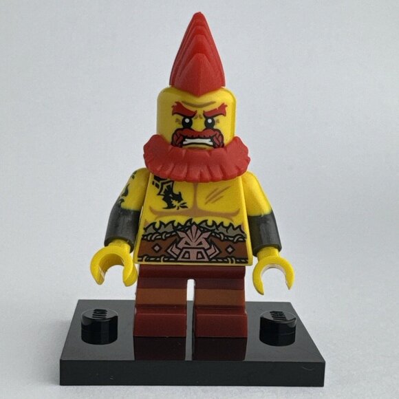 Lego Battle Dwarf Minifigure w Base 71018 Series 17 (lg5) - Picture 2 of 7